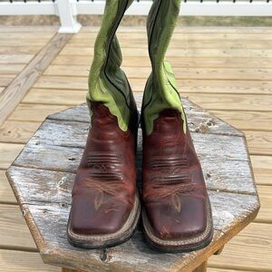 Tony Lama Women’s Cowboy Boots